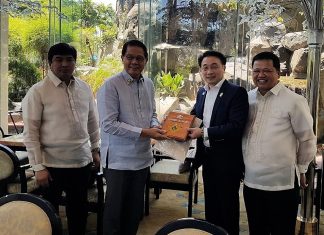 GLP Awards Token of Appreciation to SCOD